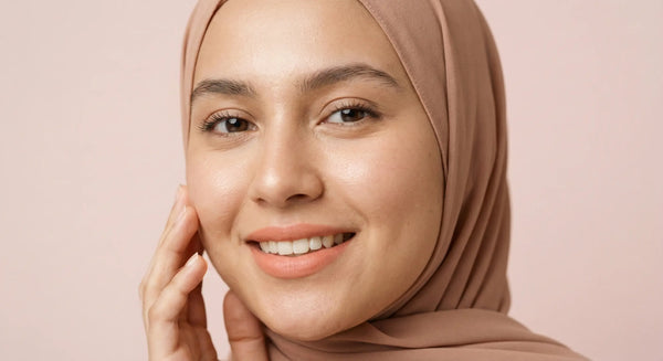 الخطأ الأكثر شيوعًا مع الفروة الحساسة: يبدو بسيطًا لكنه يضاعف الضرر